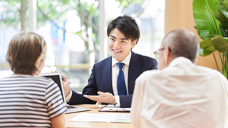 银发“海啸”来袭，日本如何应对养老焦虑？